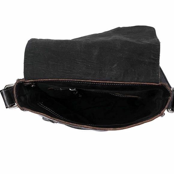 Free People ‘Venice Beach’ Leather Crossbody - Picture 3 of 5